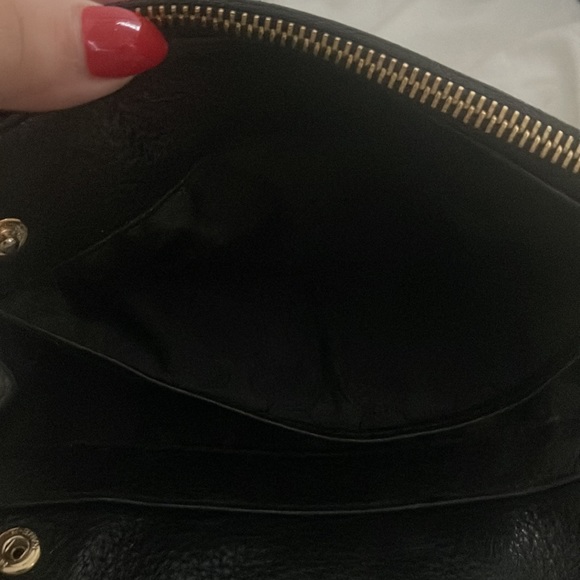 Michael Kors Fulton Leather Crossbody Bag - Picture 7 of 10